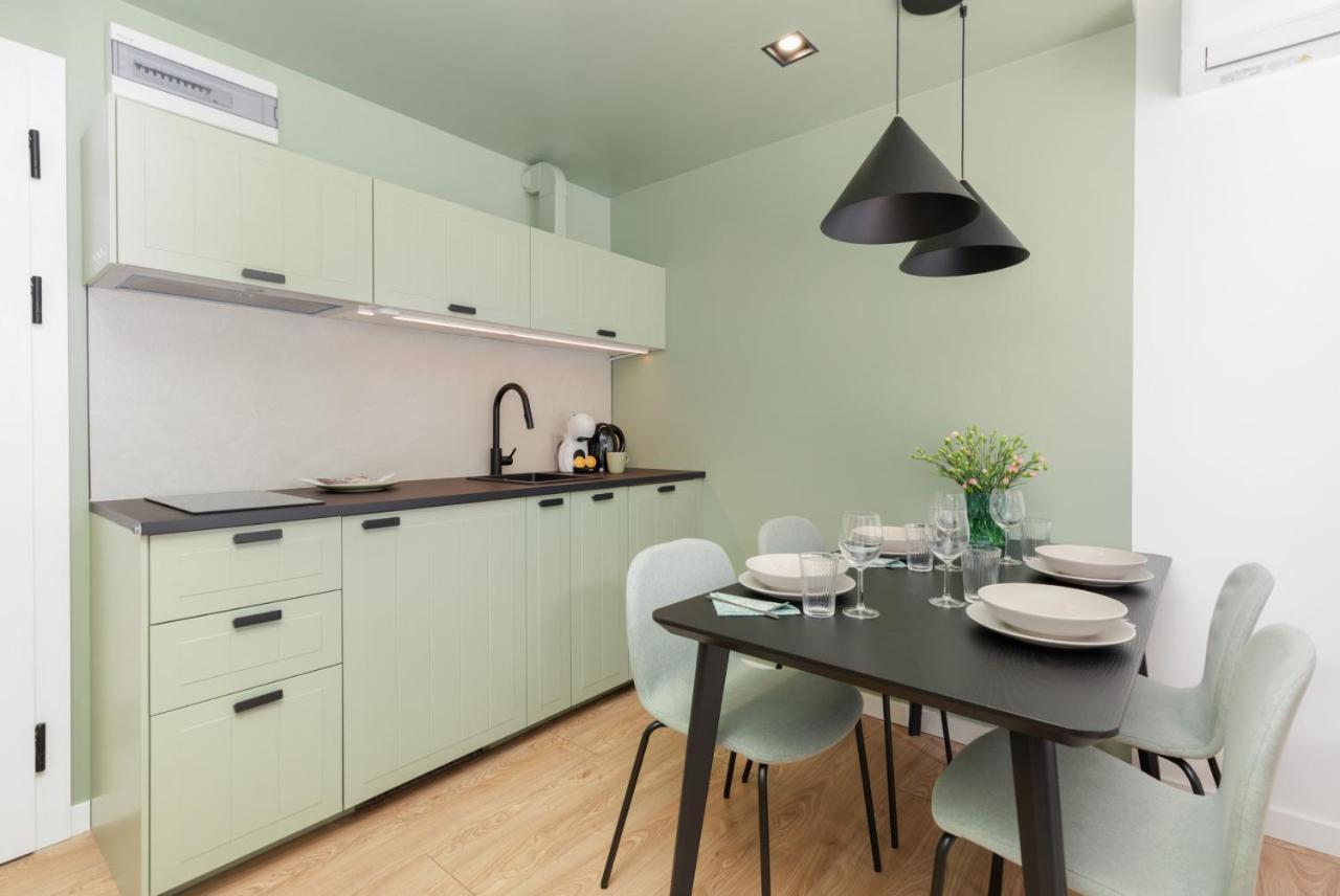 Apartment Port With Swimming Pool, & Gym By Renters Kolobrzeg