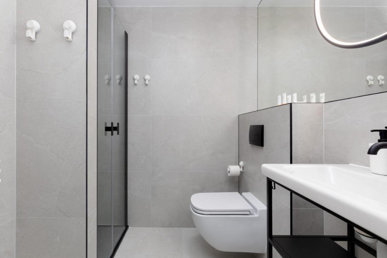 Port With Swimming Pool, & Gym By Renters Kolobrzeg