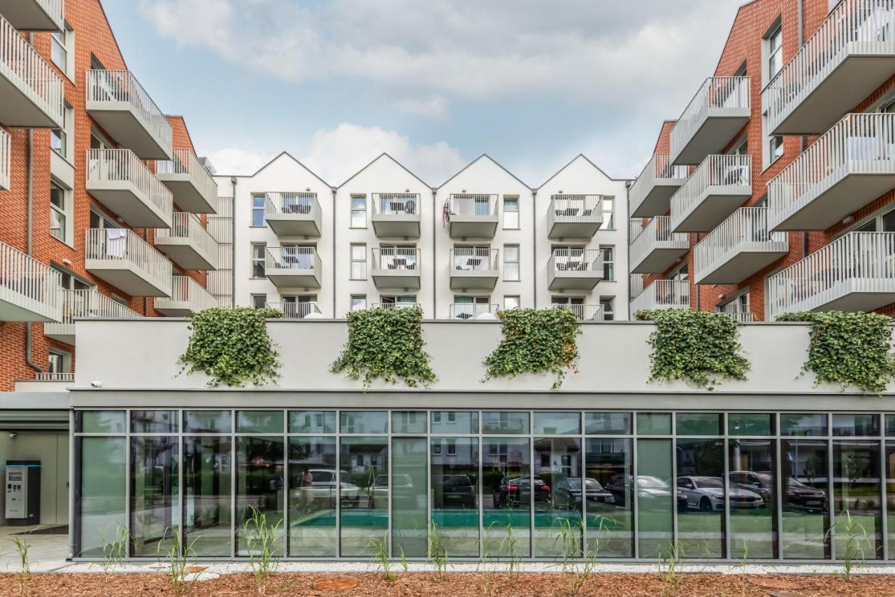Apartment Port With Swimming Pool, & Gym By Renters Kolobrzeg